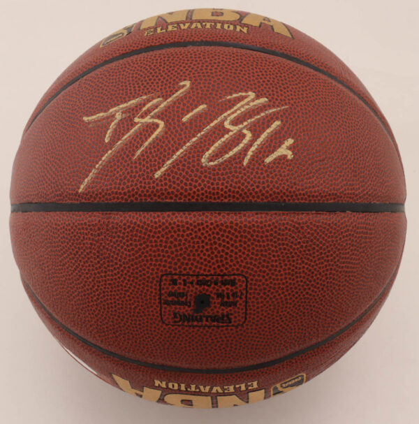 Verified Insignia Authentic Autographed Dwight Howard Basketball