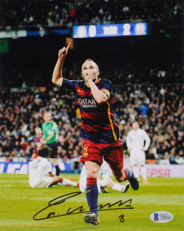 Verified Insignia Authentic Autographed Andres Iniesta Photo